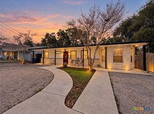 301 Canyon Edge, Canyon Lake, TX 78133
