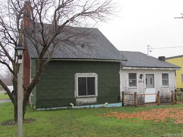 3435 Railroad Ave, Alexander, NY 14005