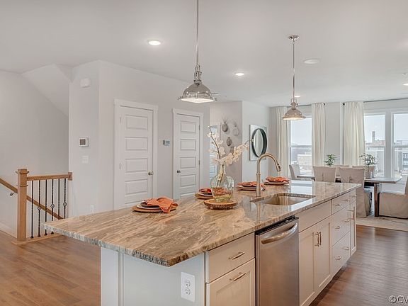 2nd image of 2683 Saint Elias Dr