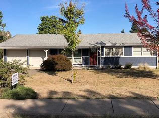 215 Walnut Dr S, Monmouth, OR 97361