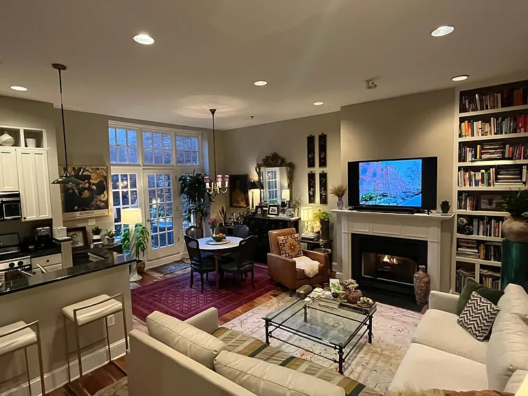 1408 Q St NW — Photo 2
