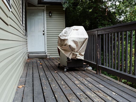 3rd image of 2817 Hillside Ave