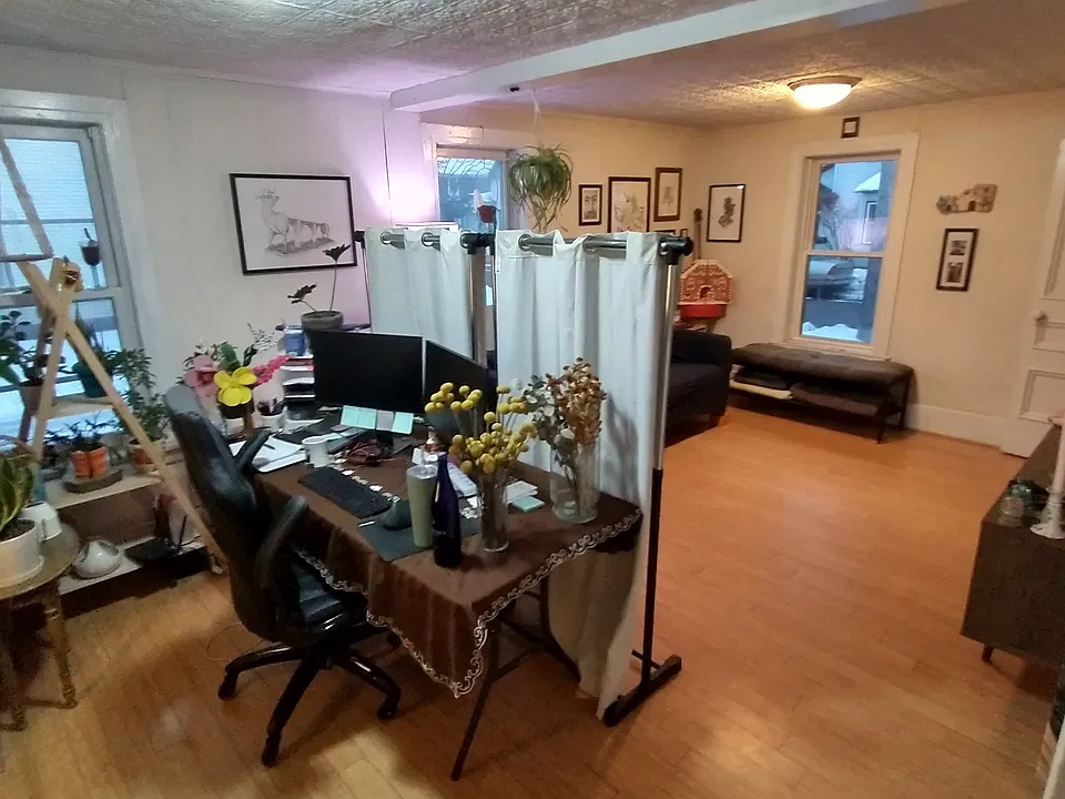 74 Lafountain St