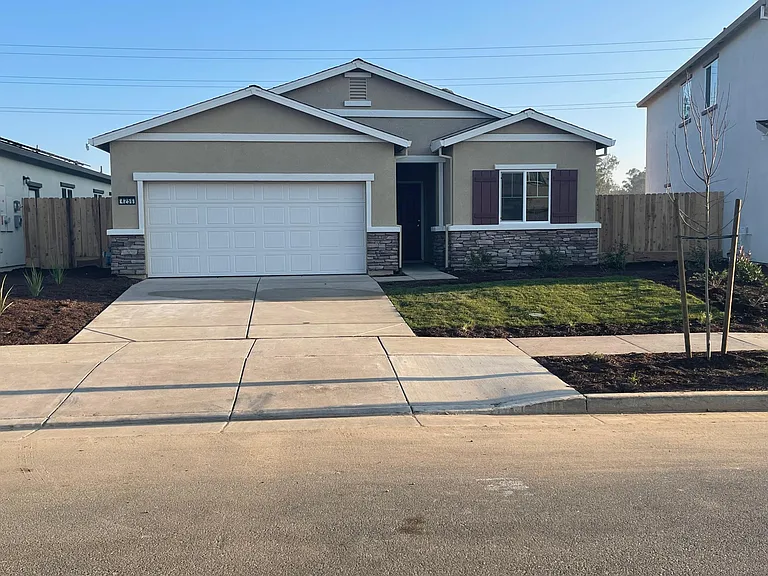 4256 Lasalle Dr — Photo 1