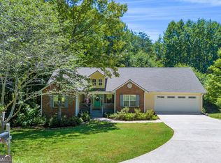 143 Grindstone Creek Dr, Clarkesville, GA 30523