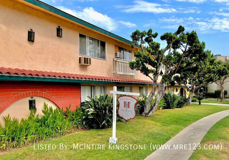 1st image of 13955 Coteau Dr APT 18