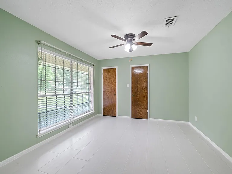 12626 New Kentucky Rd — Photo 15