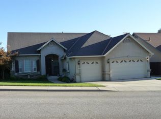 12520 Meadows Ct, Auburn, CA 95603