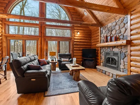 7675 W Kangaroo Lake Rd, Baileys Harbor, WI 54202