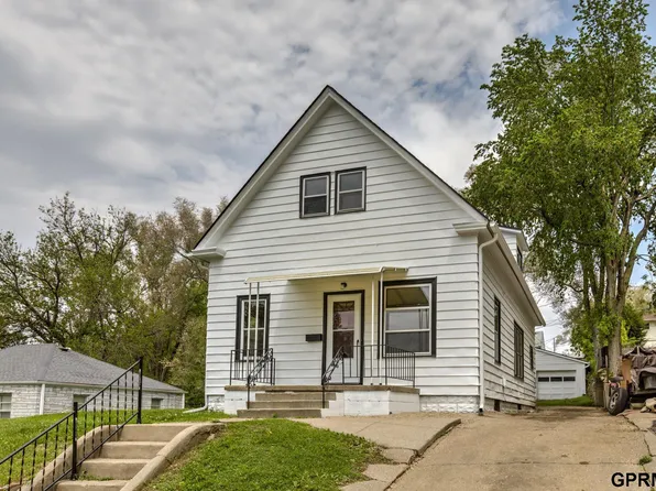 3622 Ellison Ave, Omaha, NE 68111