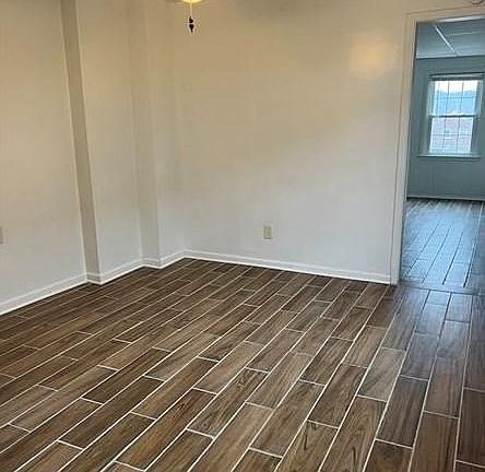5th image of 656 Glenwood Ave #2A