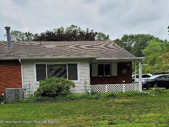 2nd image of 17A Dove St