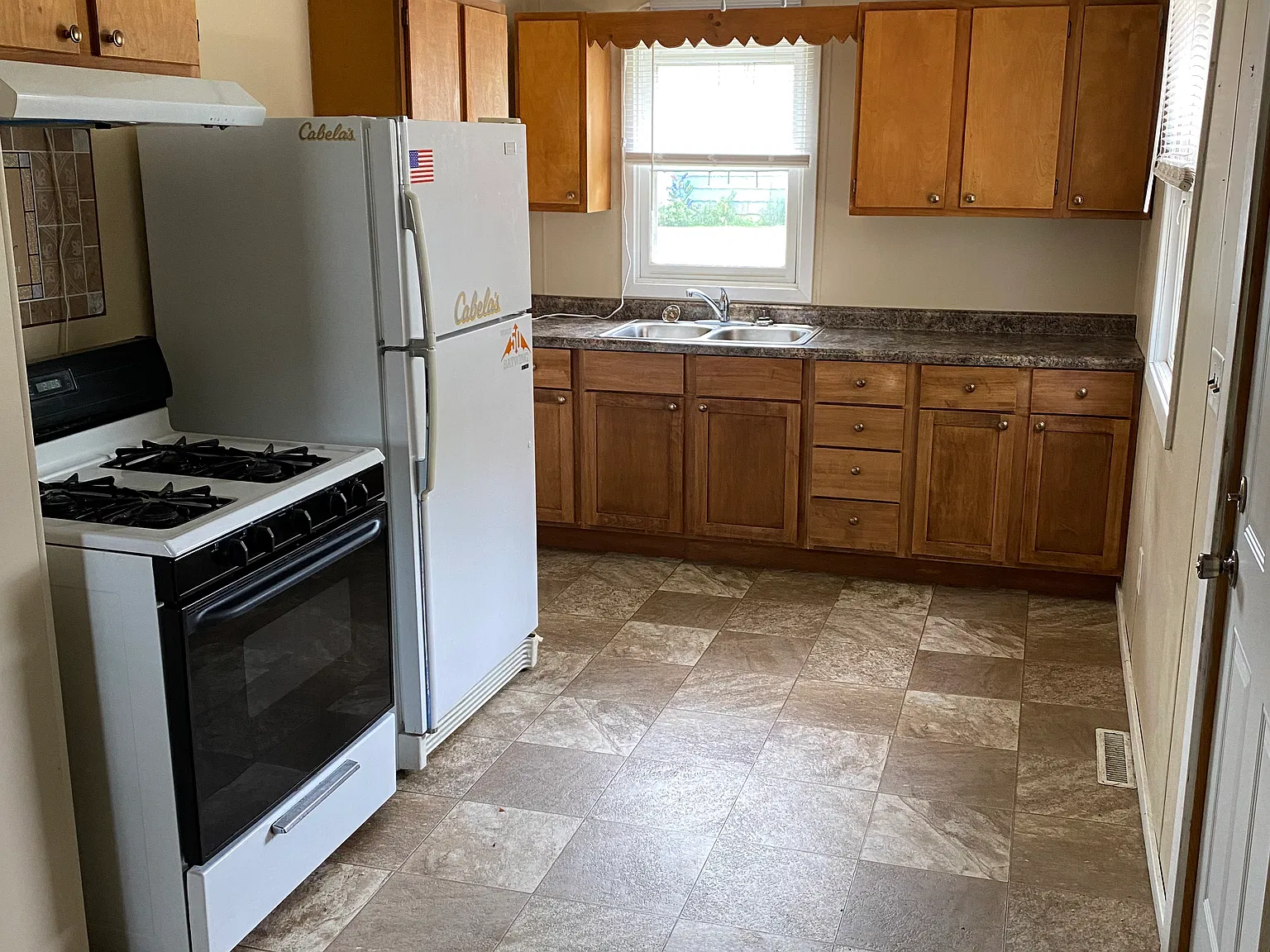 1 bed, 960 sqft, $800 — Photo 4
