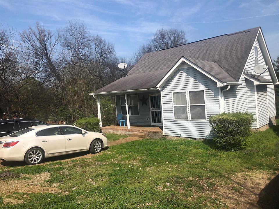 1st image of 916B 32nd Ave N