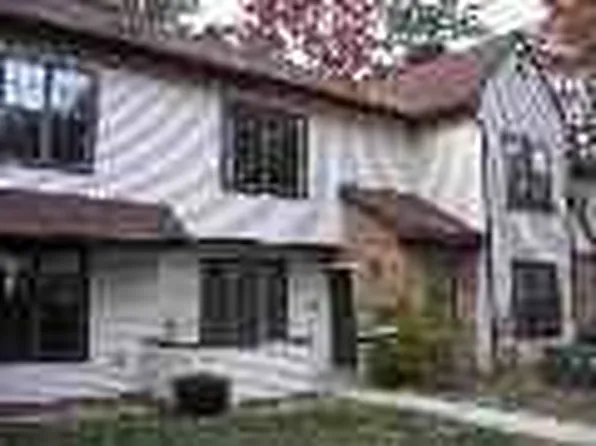2818 Hawthorn Ct, Mays Landing, NJ 08330