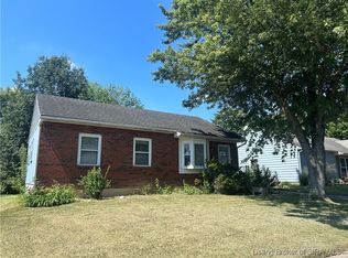 928 Capitol Hills Dr, Jeffersonville, IN 47130