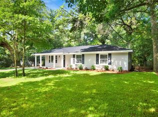 113 Hilltop Dr E, Mobile, AL 36608