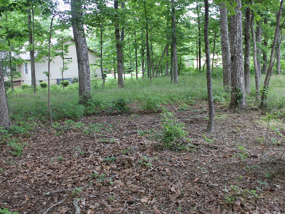 1st image of 555 Snead Dr