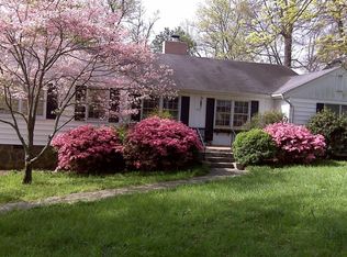 212 Rock City Trl, Lookout Mountain, GA 30750