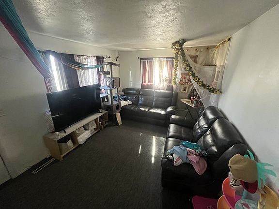 4th image of 3086 S 2855 W