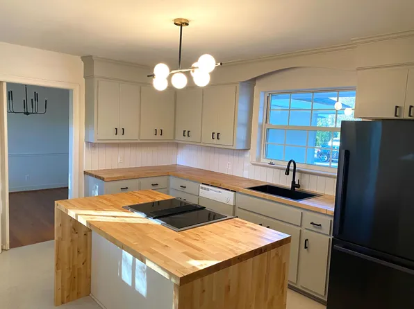 7 Sheridan Rd, Charleston, SC 29407
