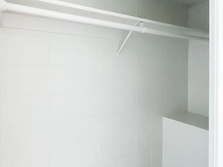 Riverbrook Apartment — Photo 10
