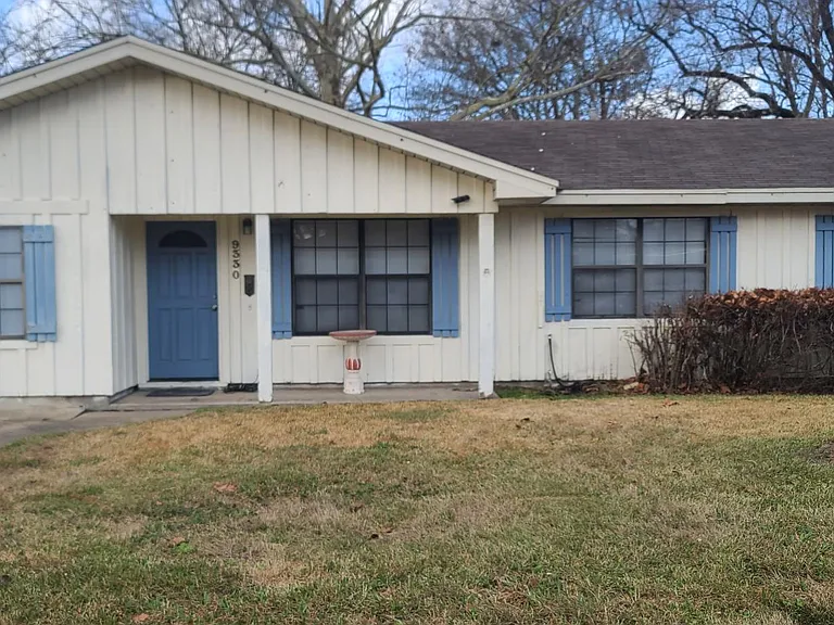 9330 Shepherd Dr — Photo 1