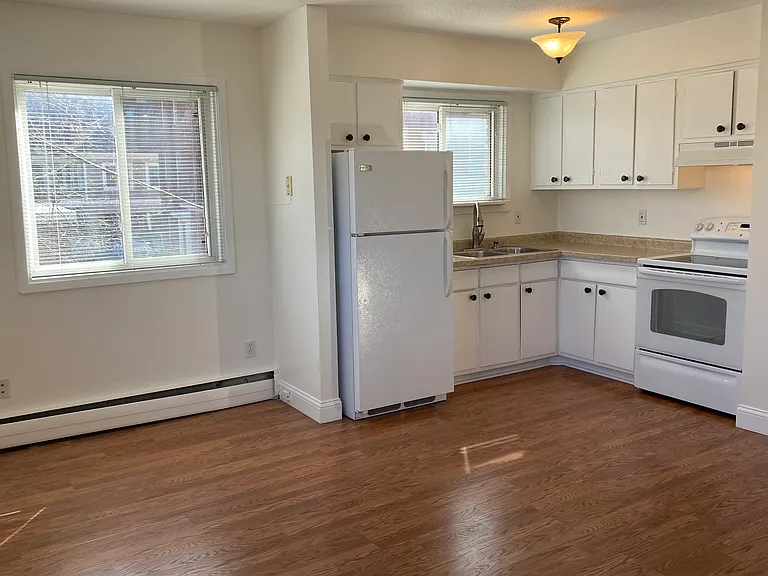 322 Clifton Ave #308 — Photo 3