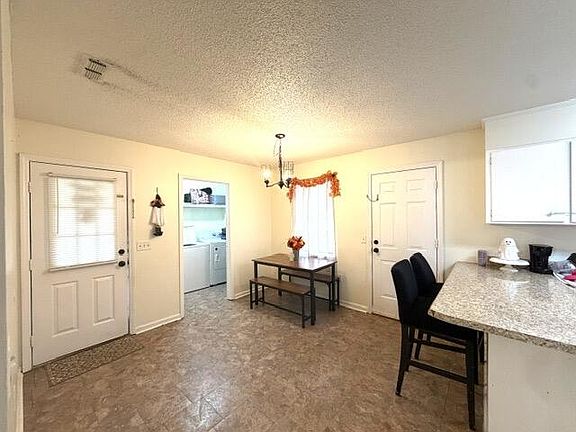 5th image of 154 Lee Ann Rd