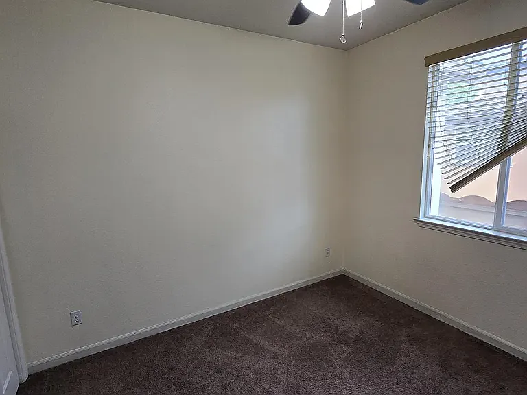 5066 Fioli Loop — Photo 5