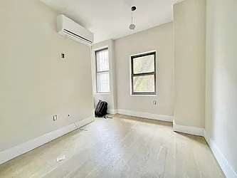 Rented by Doorway NYC, LLC