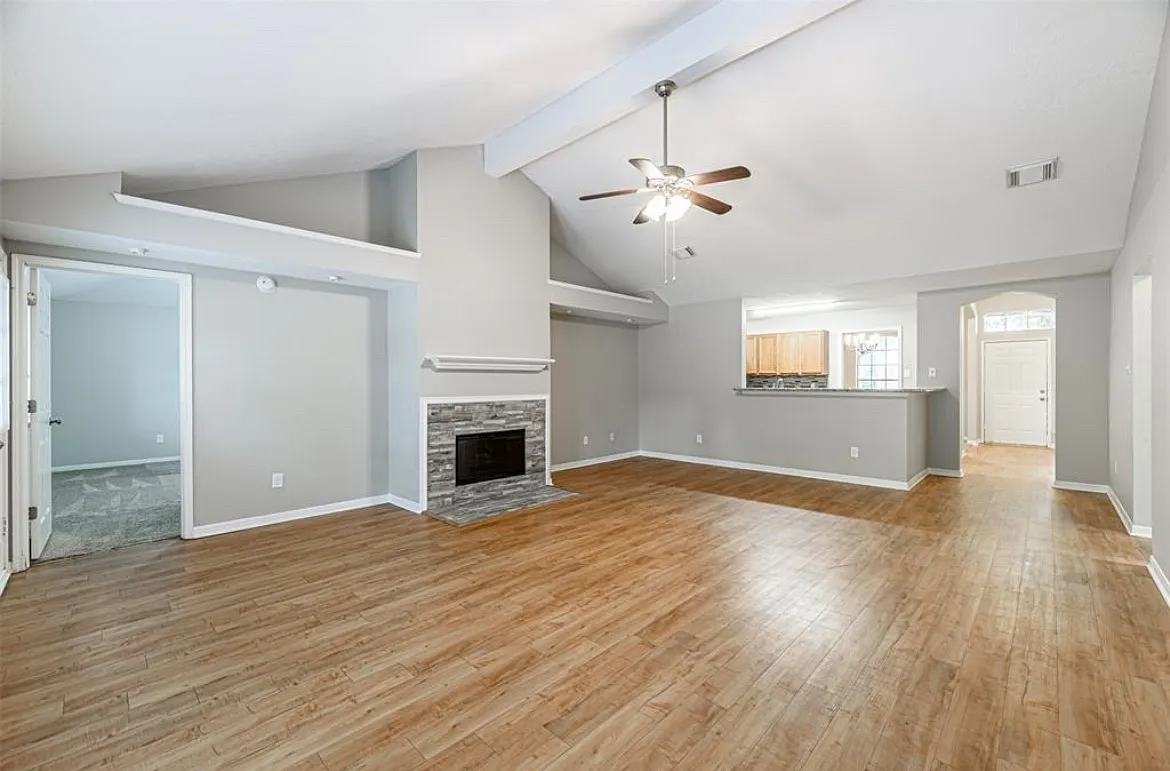 3730 Cyril Dr — Photo 2