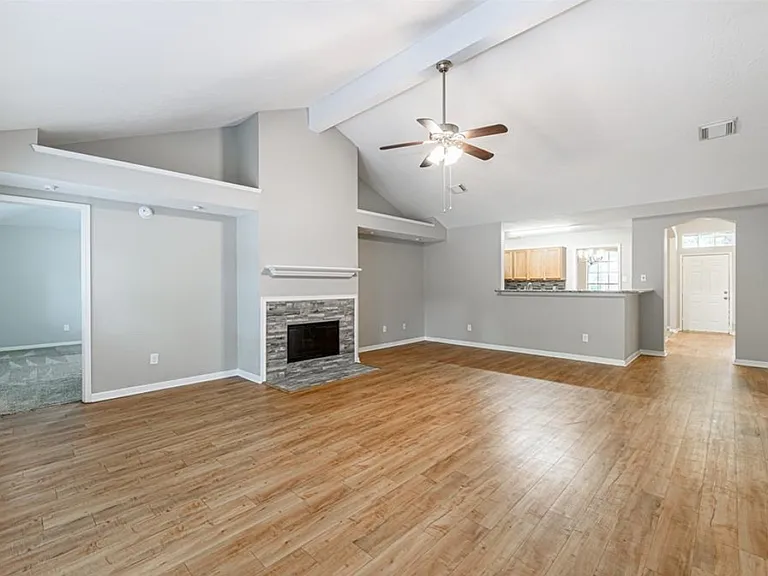 3730 Cyril Dr — Photo 2
