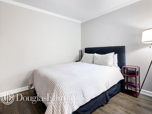 3rd image of 505 E 82nd St APT 5A