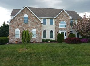 100 Sweethollow Dr, Bear, DE 19701