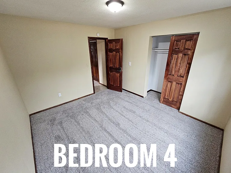 4260 McPherson Ave #4 — Photo 1