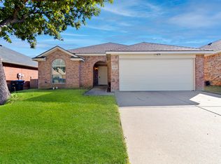12317 Rolling Ridge Dr, Burleson, TX 76028