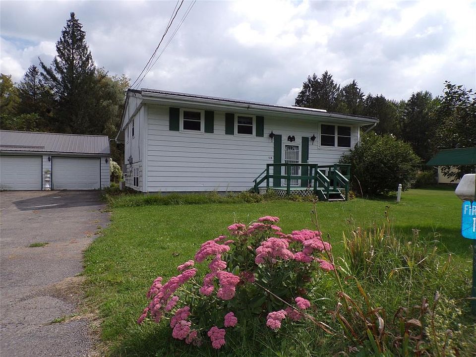 1st image of 13 Lori Dr