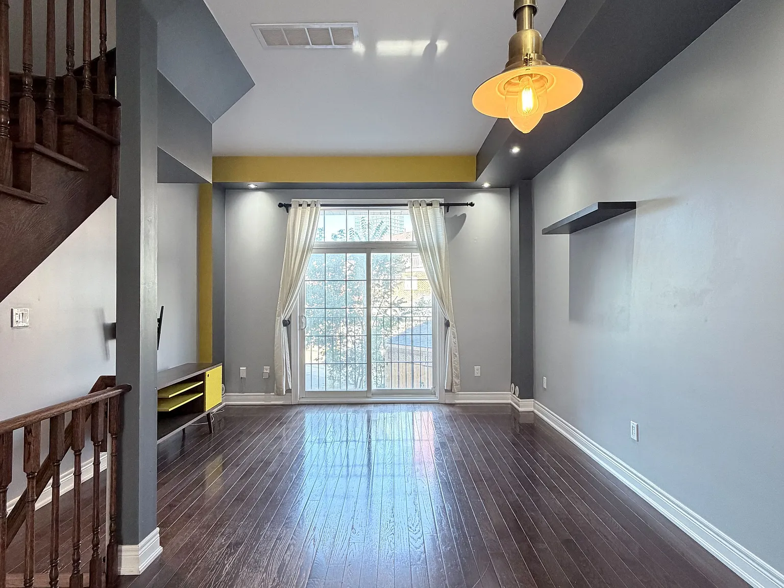 3 bed, $3,500 — Photo 4