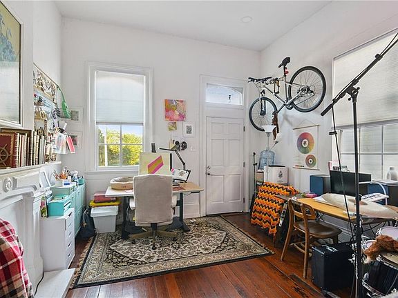 3rd image of 2216-18 Saint Louis St