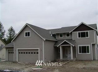 2912 Brookdale Rd E, Tacoma, WA 98446