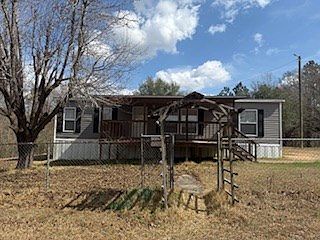 2nd image of 165 Bethlehem Church Rd