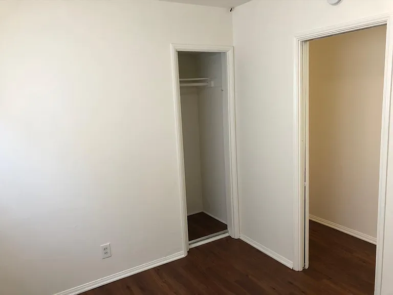 647 Brooks Ave — Photo 32