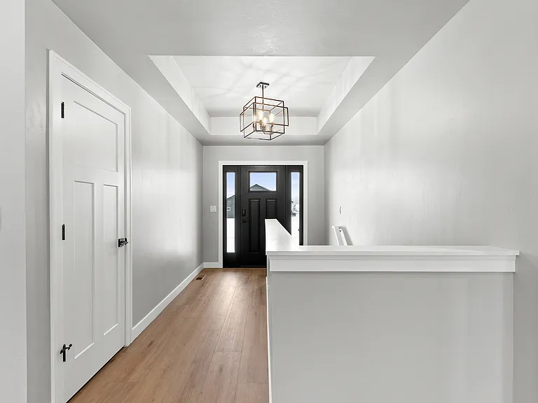 2325 Oliver Ln — Photo 37