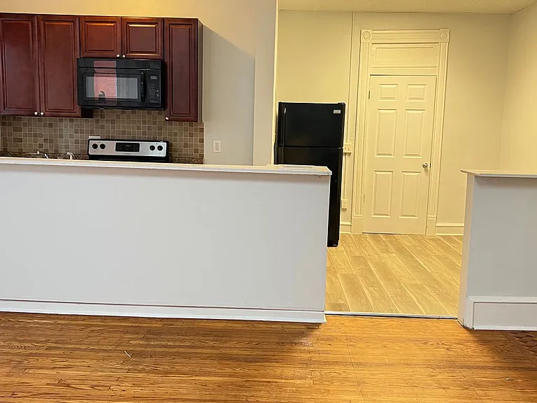 4212 Parkside Ave — Photo 3