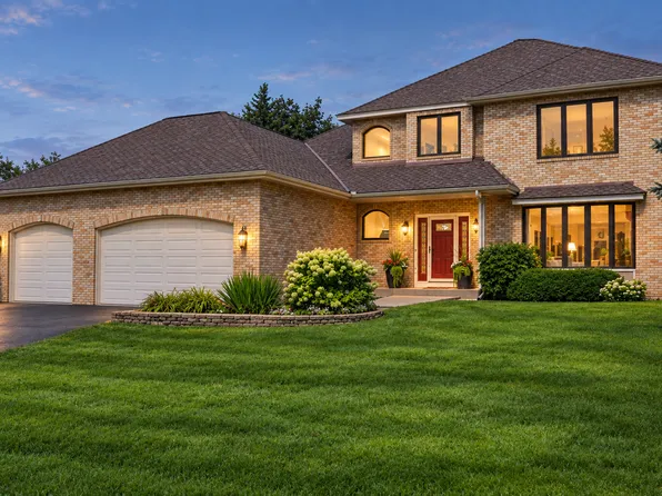 14178 McCoy Ct, Eden Prairie, MN 55347