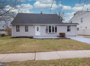 946 Valentine Rd, Burlington, NJ 08016