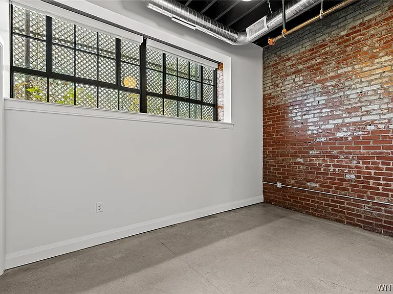 1786 Main St #103 — Photo 5