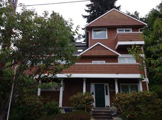 5639 SW Teig Pl, Seattle, WA 98116