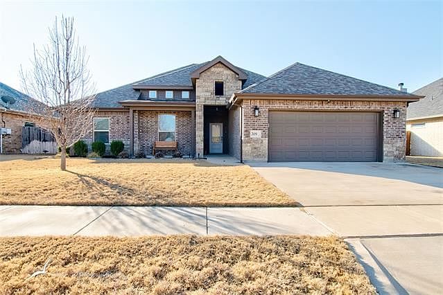 1st image of 309 Eagle Mountain Dr